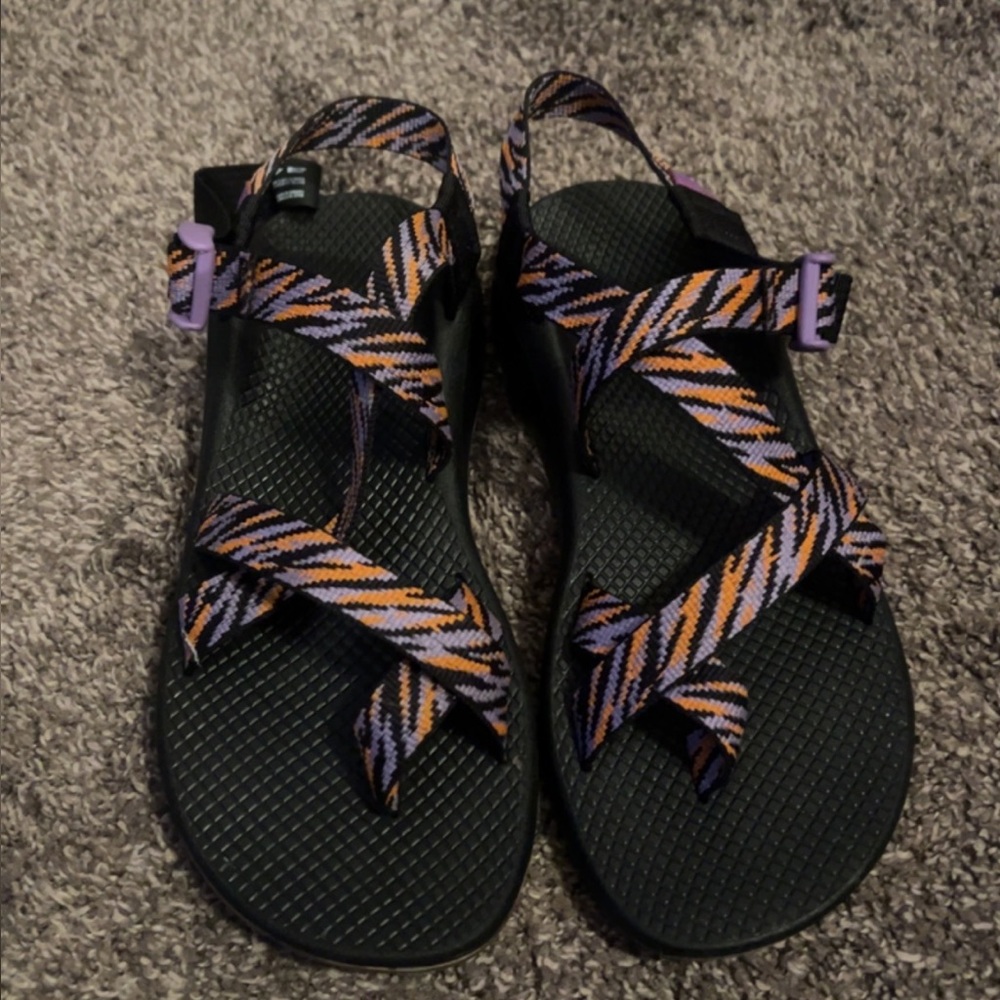 Womens chacos